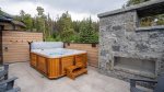 Breckenride Bear`s Den 8 Bedroom Home - Rooftop Patio with Hot Tub and Firepit